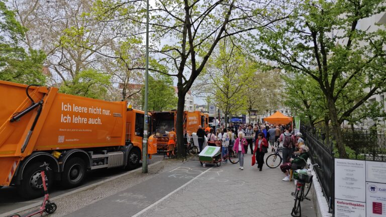 BSR-Kiez­tag am Bundesplatz