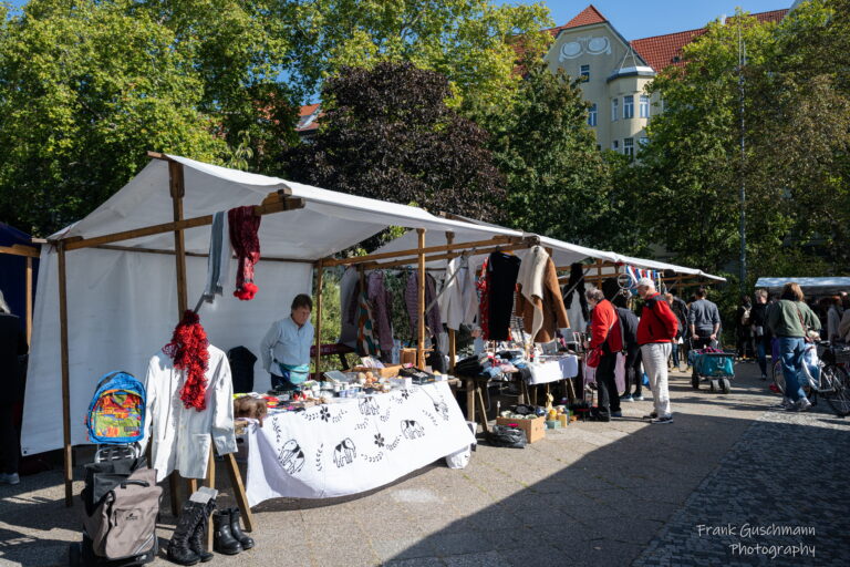 7. Kiezflohmarkt auf dem Bundesplatz