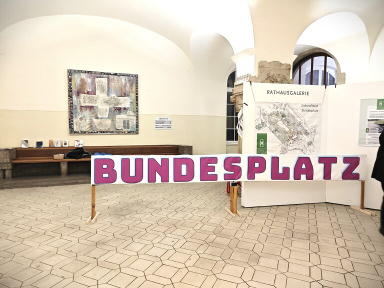 Der Bun­des­platz: Mehr als Straßenbegleitgrün!